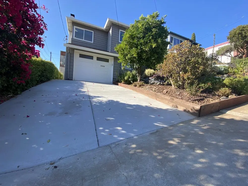 Full concrete driveway